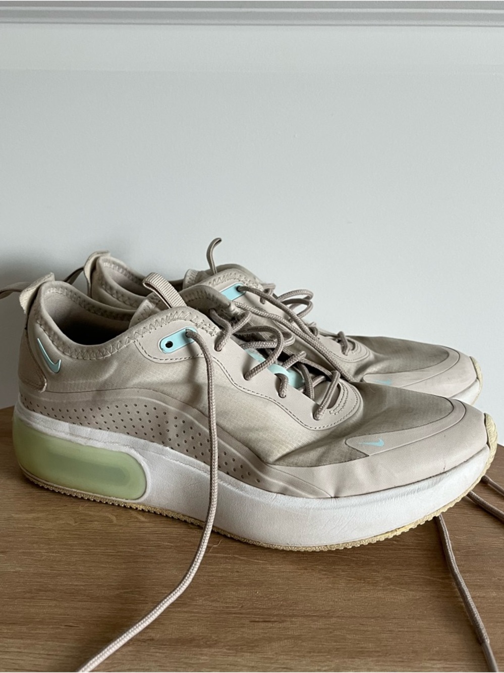 Nike Women's Air Max Dia in the Light Orewood Brown colorway